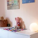 Apartmán Spacious Family Flat In A Quiet Area *