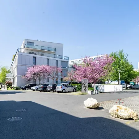 Spacious Family Flat In A Quiet Area Bordéus